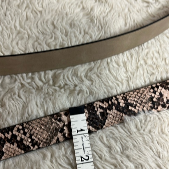 Faux snake skin  2X belt brown and tans silver buckle - Picture 1 of 6